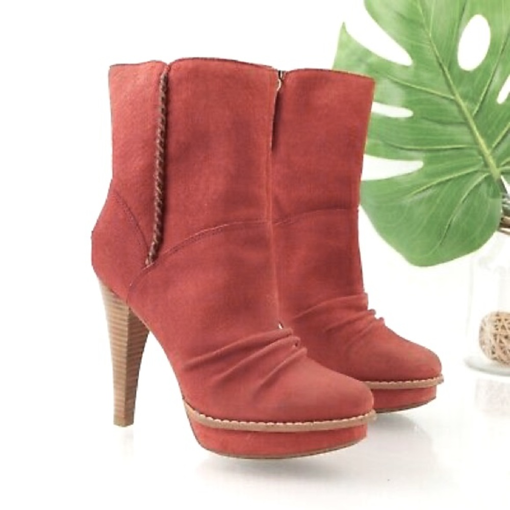 #015 UGG Bianka Boot High Heel Red Suede Sherpa Shearling Platform size 10